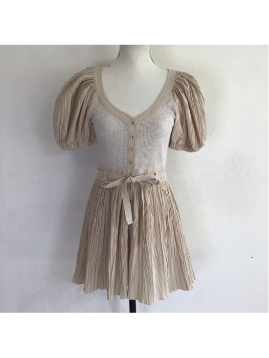 Ulla Johnson Pants - Ulla Johnson Women Elegant Beige Pleated Romper with Puff Sleeves Size 4